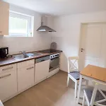 Am Paradieshof Schwerin (Mecklenburg-Vorpommern)
