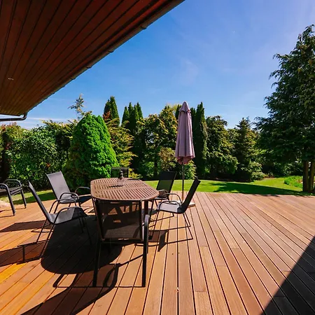 Gaestehaus Am Paradieshof Apartamento *